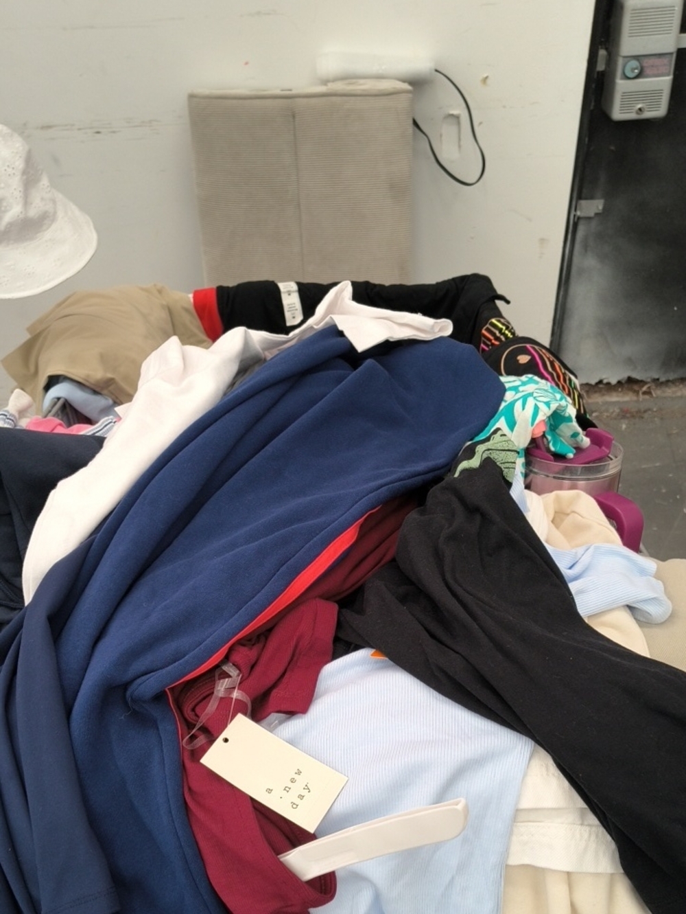 MISCELLANEOUS CLOTHING ITEM SHOP WITH ME